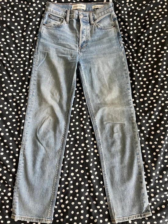 Denim Forum Denim - Aritzia Denim Forum Light Blue Straight-Leg Button Fly Jeans Size 24